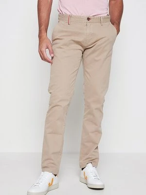 Chinosy NZA New Zealand Auckland