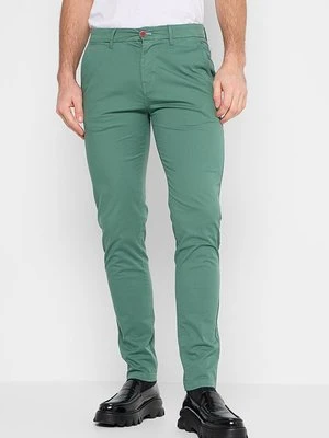 Chinosy NZA New Zealand Auckland