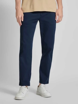Chinosy o kroju regular fit z detalem z logo model ‘DAD’ Tommy Jeans