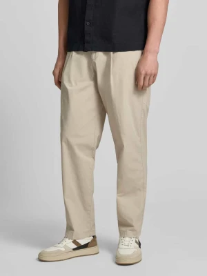 Chinosy o kroju straight fit z mieszanki bawełny model 'CHINO_ST_PLEATED_1' Boss Beżowy