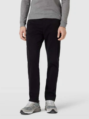 Chinosy o kroju tapered fit z wpuszczanymi kieszeniami w stylu francuskim Boss Czarny