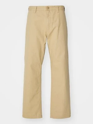 Chinosy Quiksilver