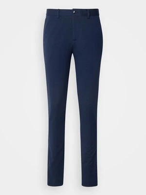 Chinosy Scotch & Soda