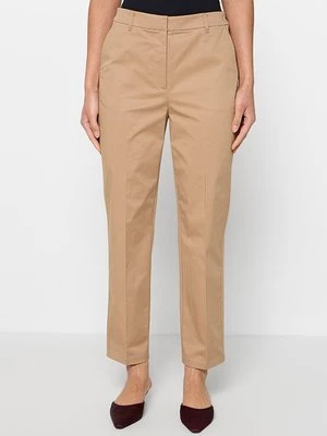 Chinosy Scotch & Soda