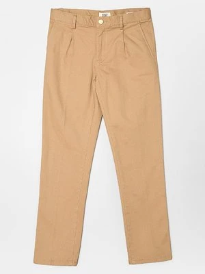 Chinosy Scotch & Soda