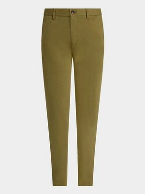 Chinosy Scotch & Soda