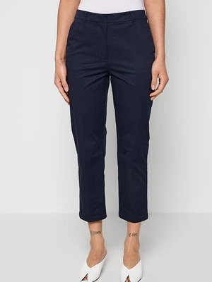 Chinosy Scotch & Soda