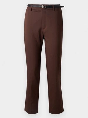 Chinosy Stradivarius