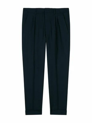 Chinosy Studio Seidensticker