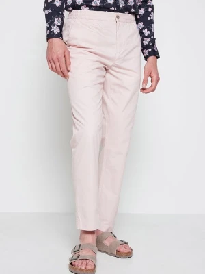 Chinosy Ted Baker jasnoróżowy