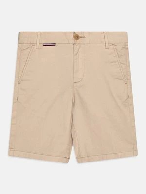 Chinosy Tommy Hilfiger