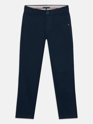 Chinosy Tommy Hilfiger
