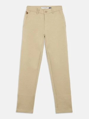 Chinosy U.S. Polo Assn.