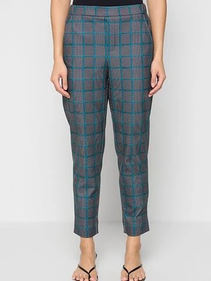 Chinosy United Colors of Benetton