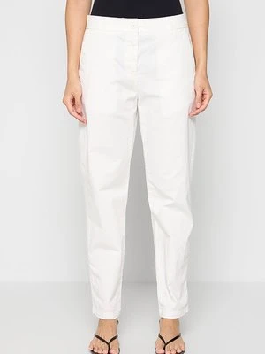 Chinosy United Colors of Benetton