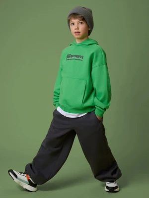 Chłopięca bluza nierozpinana z kapturem 4F 4FJRSS26TSWSM2826 - zielona 4F JUNIOR