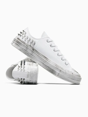 Chuck 70 Studded Converse