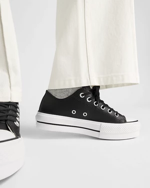 Chuck Taylor All Star Lift Platform Leather Converse