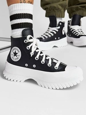 Chuck Taylor All Star Lugged 2.0 Leather Converse