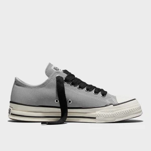 Chuck Taylor Throwback Converse