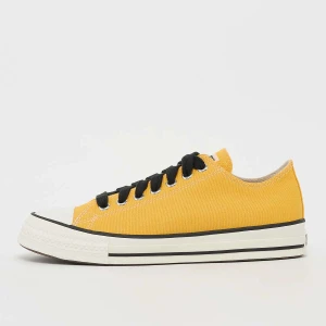 Chuck Taylor Throwback Converse