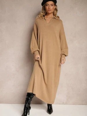 Ciemnobeżowa Sweterkowa Sukienka z Wiskozą o Pudełkowym Kroju Ozdobiona Kołnierzykiem Clarinnae M&d Fashion Beżowy