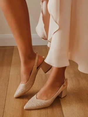 Ciemnobeżowe Ażurowe Sandały Vices na Obcasie Bez Pięty ze Skórzaną Wkładką Atirione