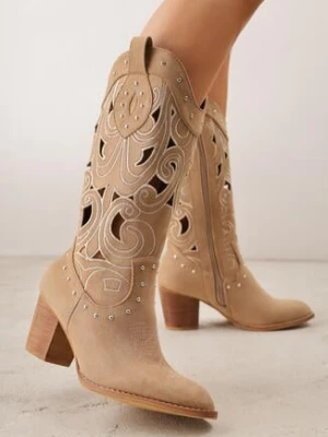 Ciemnobeżowe Botki Kowbojki VICES na Obcasie z Ażurową Cholewką z Nitami Rienatea