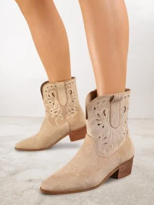 Ciemnobeżowe Botki Vices na Obcasie w Stylu Kowbojek z Haftem Nelithraea
