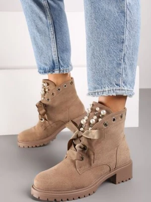Ciemnobeżowe Botki z Ozdobnymi Sznurówkami Perłami i Cyrkoniami Jovilda