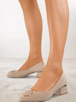 Ciemnobeżowe Czółenka Vices z Ozdobnymi Metalicznymi Wstawkami i Skórzaną Wkładką Innathoria