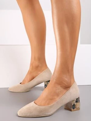 Ciemnobeżowe Czółenka Vices ze Skórzaną Wkładką na Biżuteryjnym Słupku Naivine