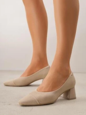 Ciemnobeżowe Dzianinowe Czółenka VICES na Niskim Słupku z Miękkim Zapiętkiem i Wkładką Soft-Step Kaleana