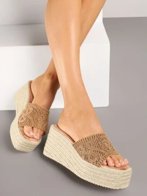 Ciemnobeżowe Klapki na Koturnie z Plecionką Koriva givana