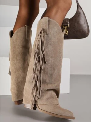 Ciemnobeżowe Kozaki Kowbojki na Stożku z Cholewką Imitującą Nogawkę z Frędzlami Monettea