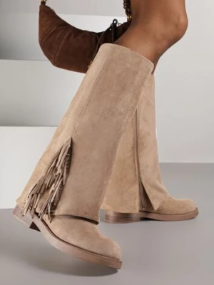 Ciemnobeżowe Kozaki Ozdobione Frędzlami i Wywiniętą Cholewką Reilevia