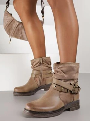 Ciemnobeżowe Marszczone Botki Bikery z Paskami i Metalicznymi Klamrami Lirrive super mode