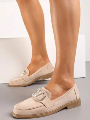 Ciemnobeżowe Mokasyny z Ekozamszu Ozdobione Klamrą z Cyrkoniami Piorelli