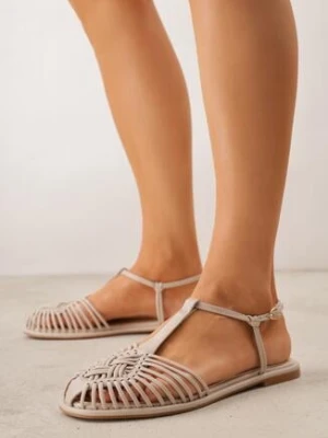 Ciemnobeżowe Płaskie Sandały VICES z Paskiem w Kształcie T i Zakrytym Noskiem Ciradyl