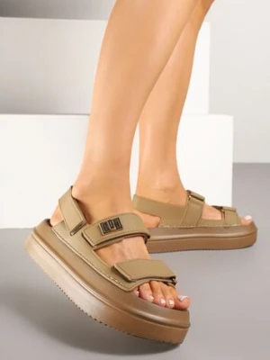 Ciemnobeżowe Sandały na Niskiej Platformie z Zapięciem na Rzep Sepinne bestelle