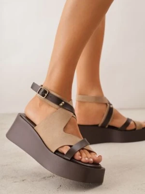 Ciemnobeżowe Sandały na Platformie i Koturnie z Geometryczną Cholewką i Nitami Amanome ideal