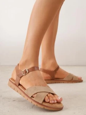 Ciemnobeżowe Sandały VICES na Płaskiej Podeszwie z Paskiem w Kształcie X Doriven