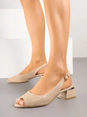 Ciemnobeżowe Sandały Vices na Słupku ze Skórzaną Wkładką Ozdobione Perforacją Letivra