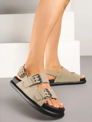 Ciemnobeżowe Sandały z Ozdobnymi Paskami ze Sprzączkami Fillea bestelle