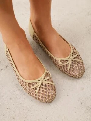 Ciemnobeżowe Siateczkowe Balerinki z Plecioną Cholewką z Kokardką Lilinrelle goodin