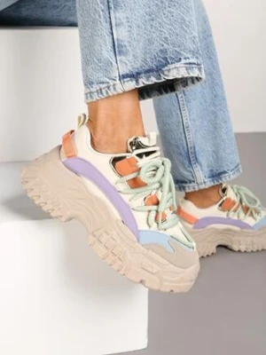 Zdjęcie produktu Ciemnobeżowe Sneakersy na Grubej Tłoczonej Podeszwie z Podwójnym Sznurowaniem Asintelina