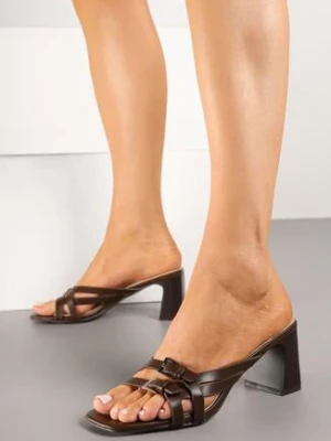 Ciemnobrązowe Klapki na Obcasie z Ozdobnymi Paskami i Klamrami Velfia cink me