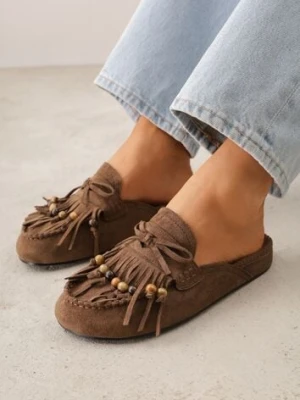 Ciemnobrązowe Klapki VICES Mule Ozdobione Frędzlami Koralikami i Kokardą Eathelena