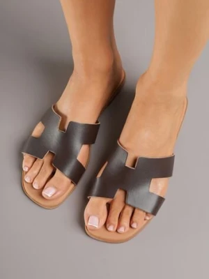 Ciemnobrązowe Klapki Vices ze Skóry Naturalnej Ozdobione Wycięciami Arqelia