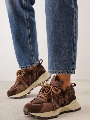 Ciemnobrązowe Sneakersy Chunky z Zamszowymi Wstawkami Tasiemkami i Bieżnikiem Oyesei Goodin Brązowy